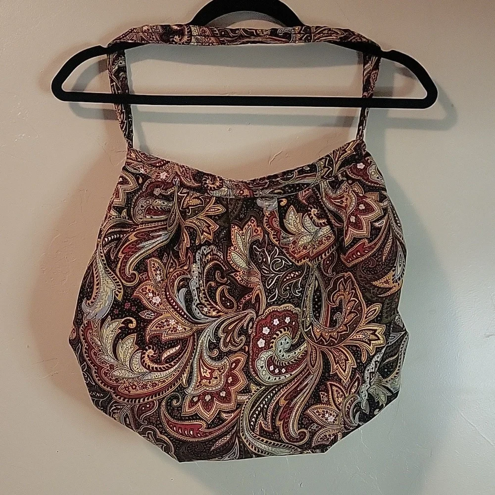 Super Cute Hobo Bag - NWT - Picture 2 of 6